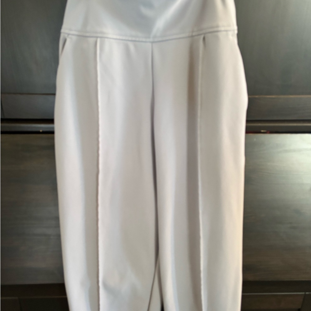 Athleta Blue-Gray Women's Capri Pants
